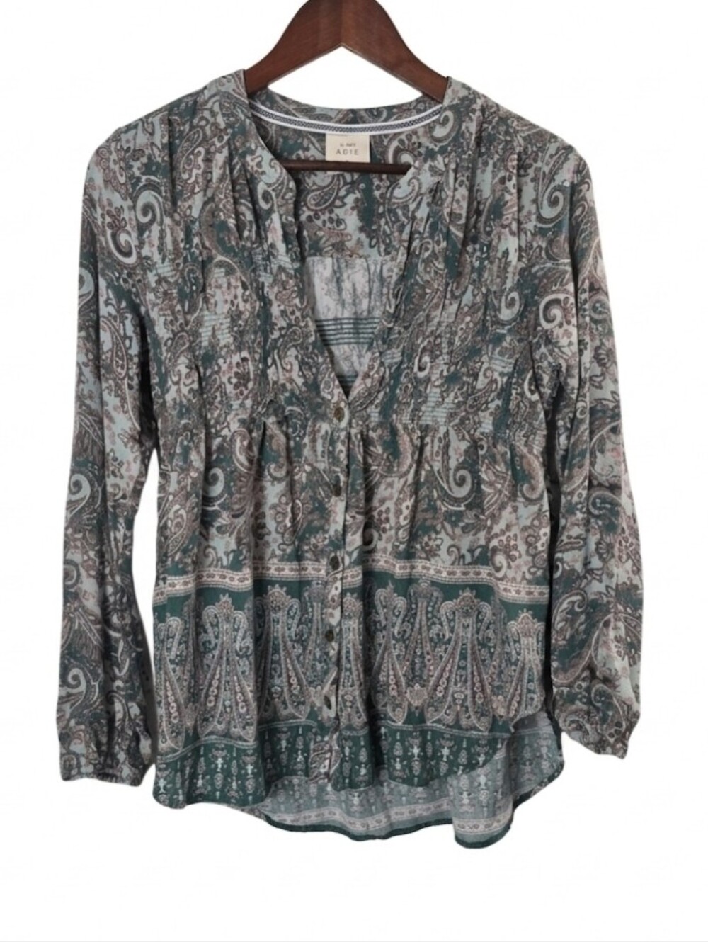 Knox Rose cute full button down printed blouse